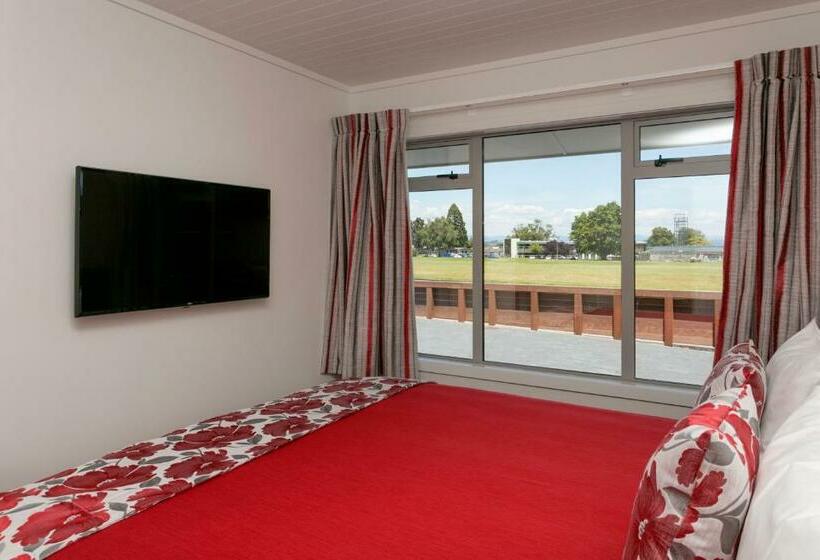 带1个卧室的公寓, Emotel