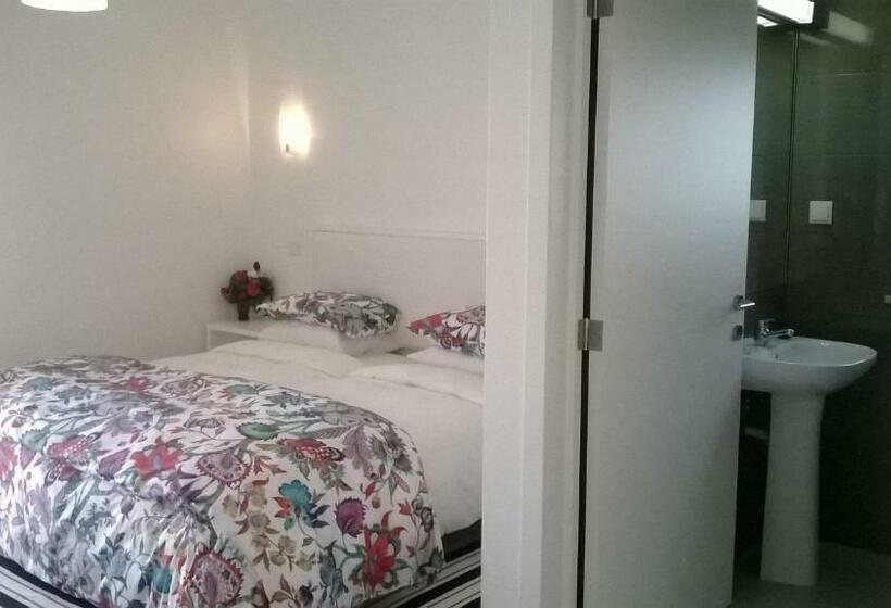 غرفة قياسية, Baleal Spot