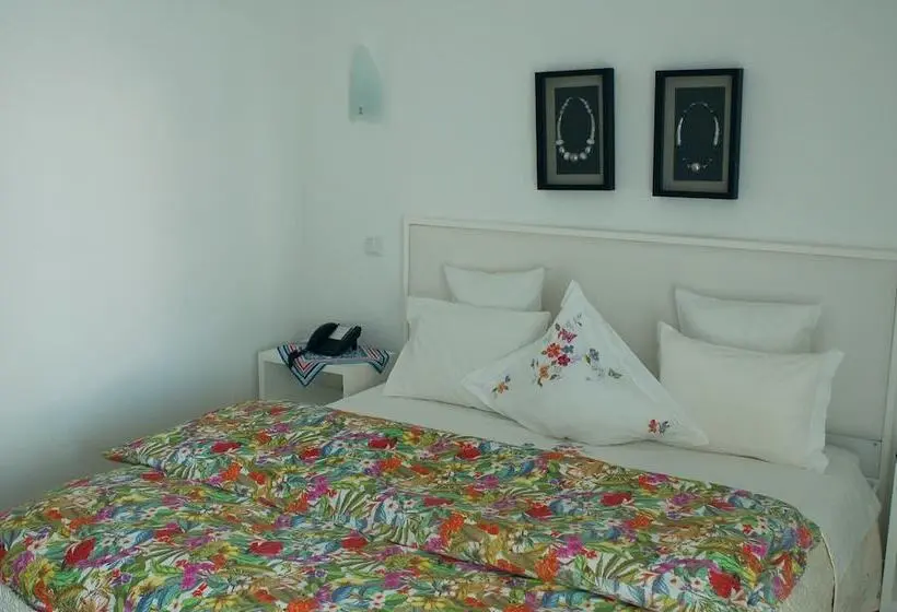 Standard Yhden Hengen Huone, Baleal Spot