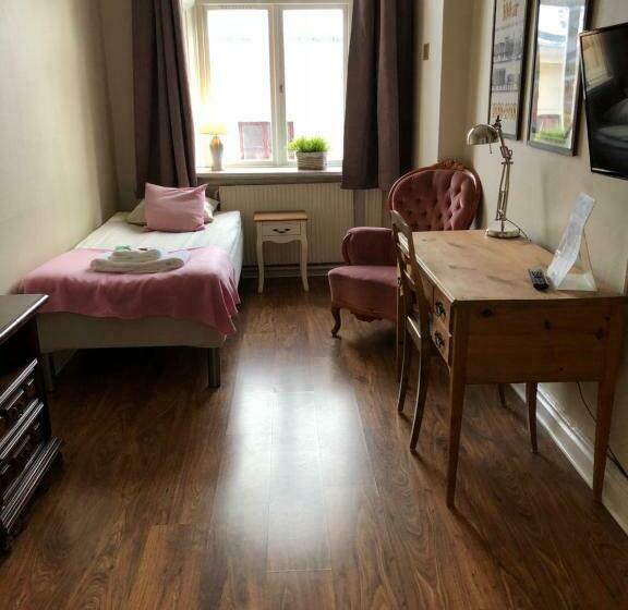 Номер Стандарт Индивидуальный Совместная Ванная, Järnvägshotellet