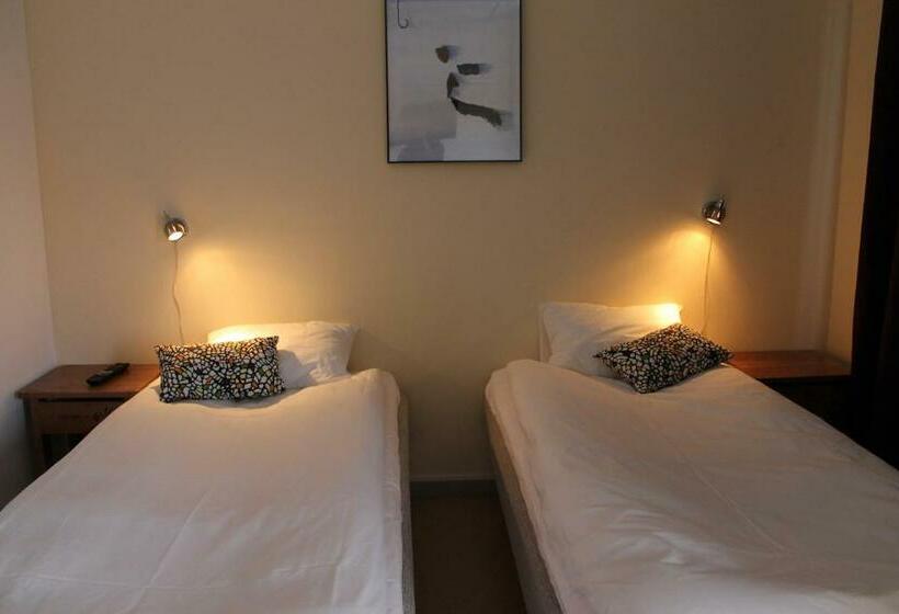 Standardzimmer Geteiltes Bad, Stationshusets Hotell Och Café Fd Hotell Lilla Station