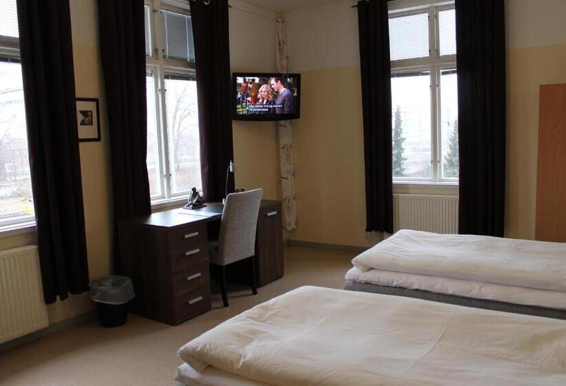 غرفة قياسية رباعية حمام مشترك, Stationshusets Hotell Och Café Fd Hotell Lilla Station