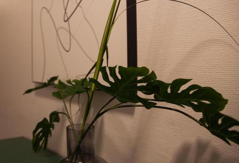 חדר סטנדרט יחיד, L Ronja