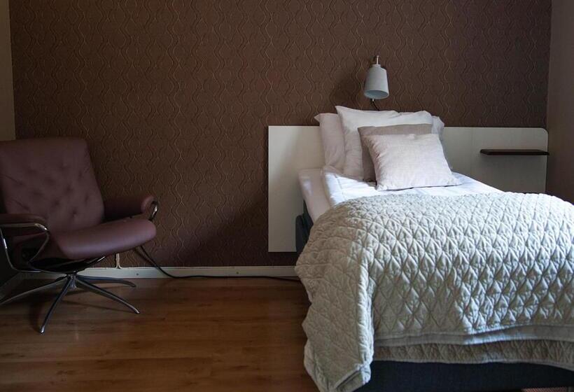 חדר סטנדרט יחיד, L Ronja