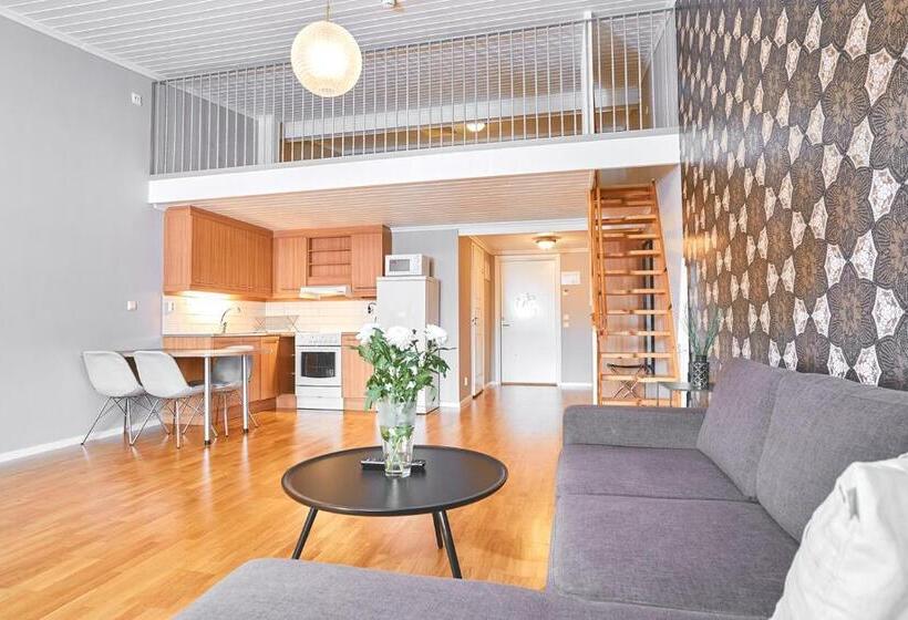 חדר משפתחתי סופריור, L Ronja