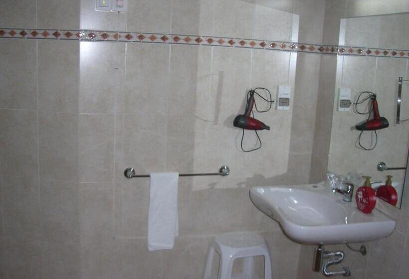 اتاق استاندارد برای معلولان, O Gadanha