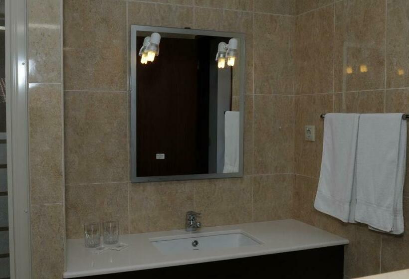 Номер Стандарт, S. Jorge