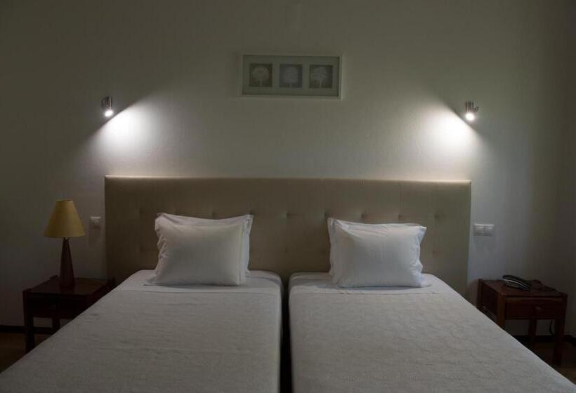 Номер Стандарт, S. Jorge