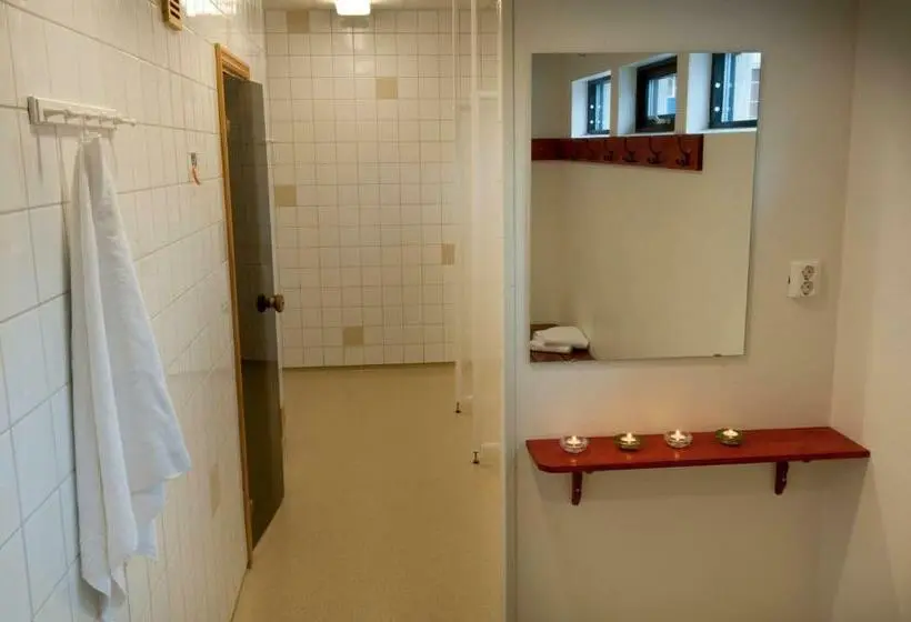 Standard Yhden Hengen Huone, Stf Valbergsängen Sporthotell