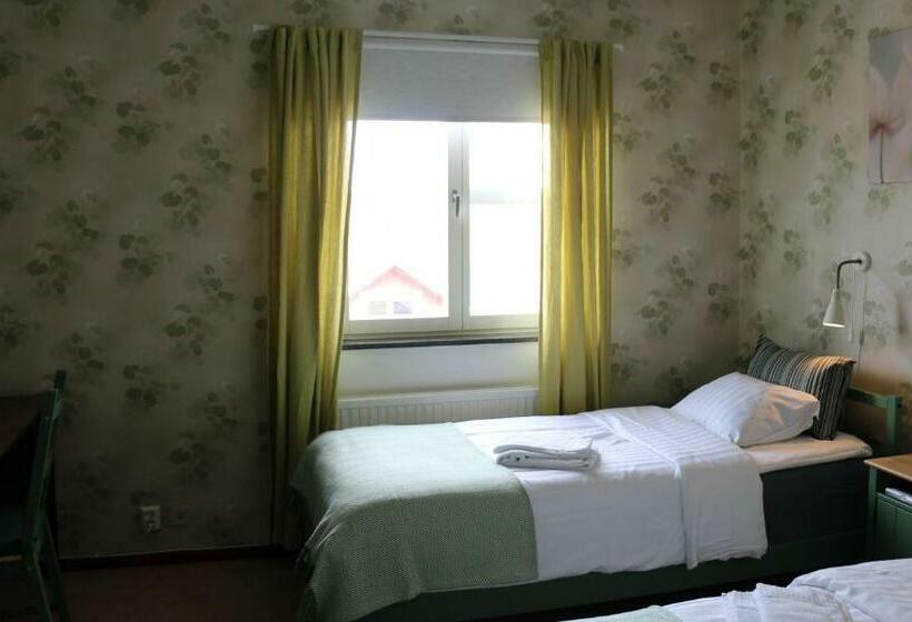 اتاق استاندارد, Svefi Vandrarhem Hostel