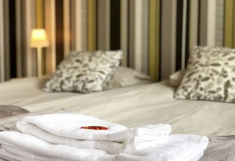 اتاق اکونومی با حمام مشترک, Järnvägshotellet