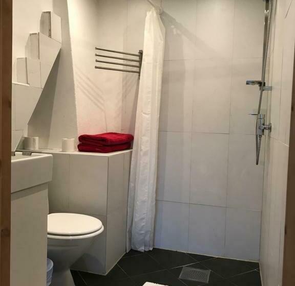 Семейный Номер, Mamma Carinas Pensionat B&b