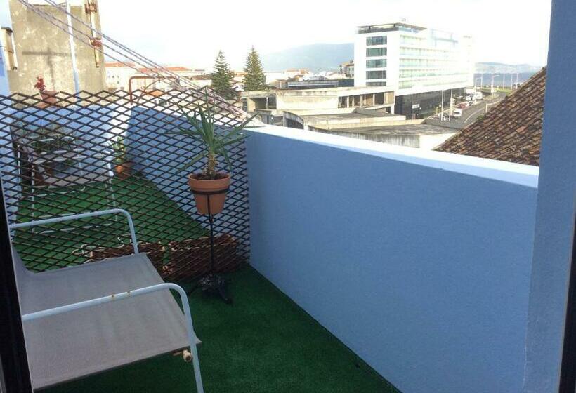 اتاق خانوادگی, Marina Lounge Hostel