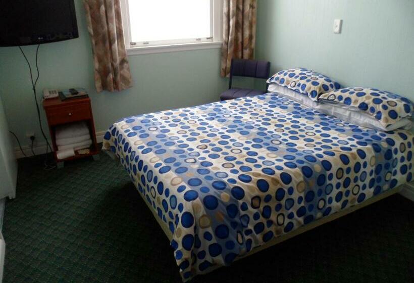 חדר סטנדרט, Essex Arms