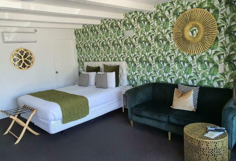 Семейный Номер Deluxe, Orewa Beachcomber