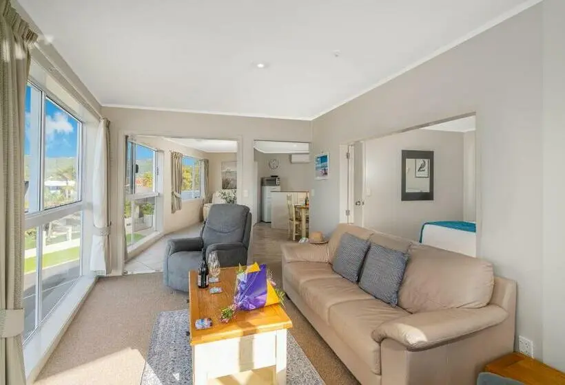 ペントハウス2ベッドルームアパート, Waterfront Apartments Whitianga