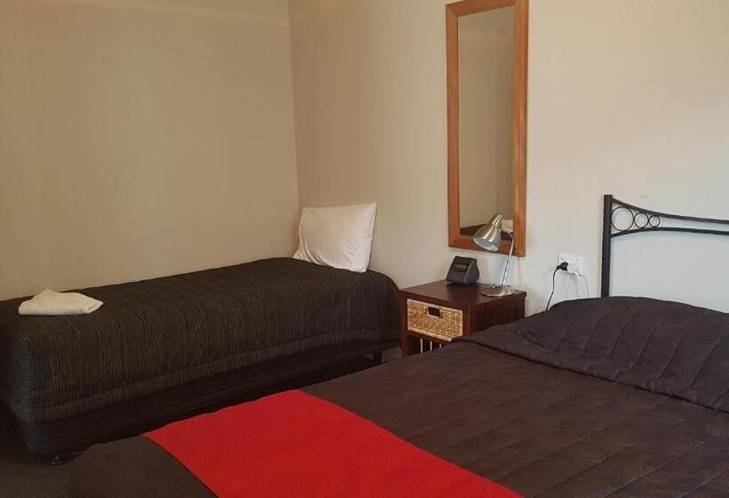 Apartamento 2 Dormitórios, Palm Court Motel