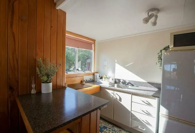 Perhehuoneisto, Punakaiki Beachfront Motels