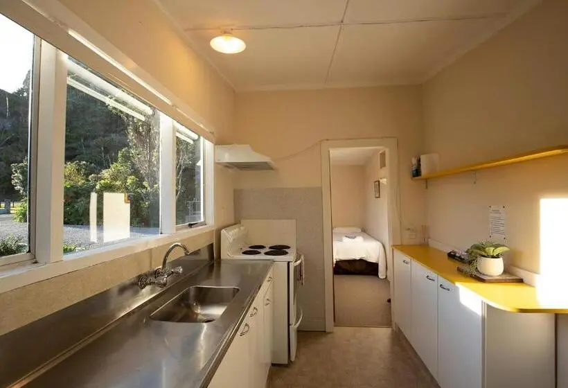 Talo 2 Makuuhuonetta, Punakaiki Beachfront Motels
