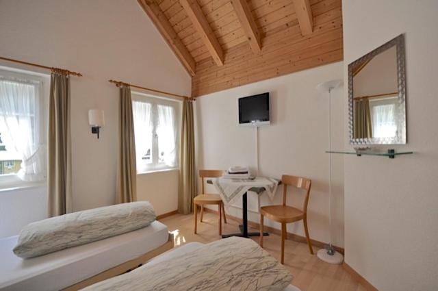 חדר סטנדרט חדר אמבטיה משותף, Gasthaus Skiklub