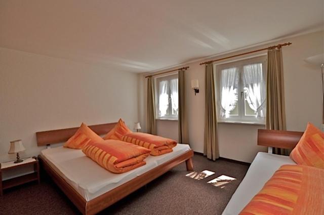 חדר סטנדרטי לחמישה אנשים, Gasthaus Skiklub