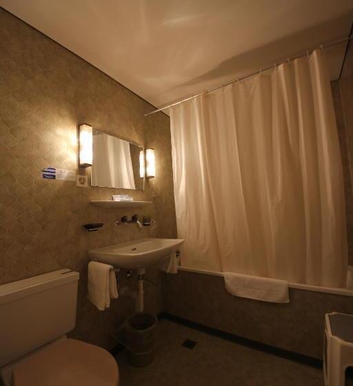 غرفة قياسية, Gasthaus Zum Kreuz