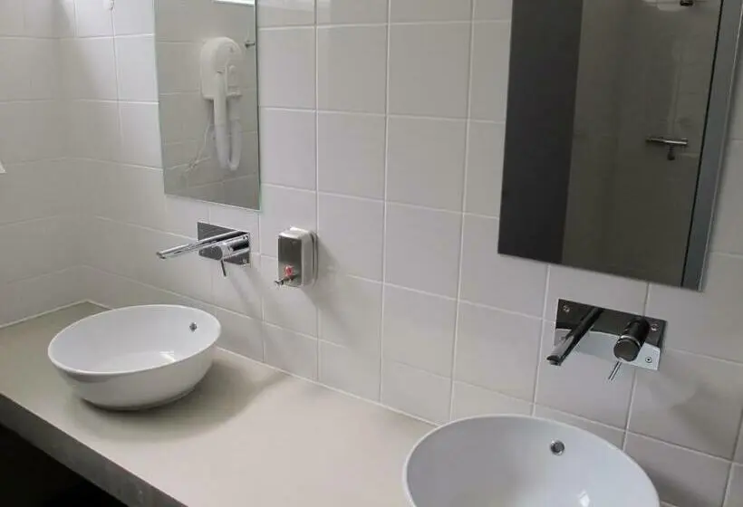 Vuode Makuusalissa, Azores Youth Hostels Sao Miguel
