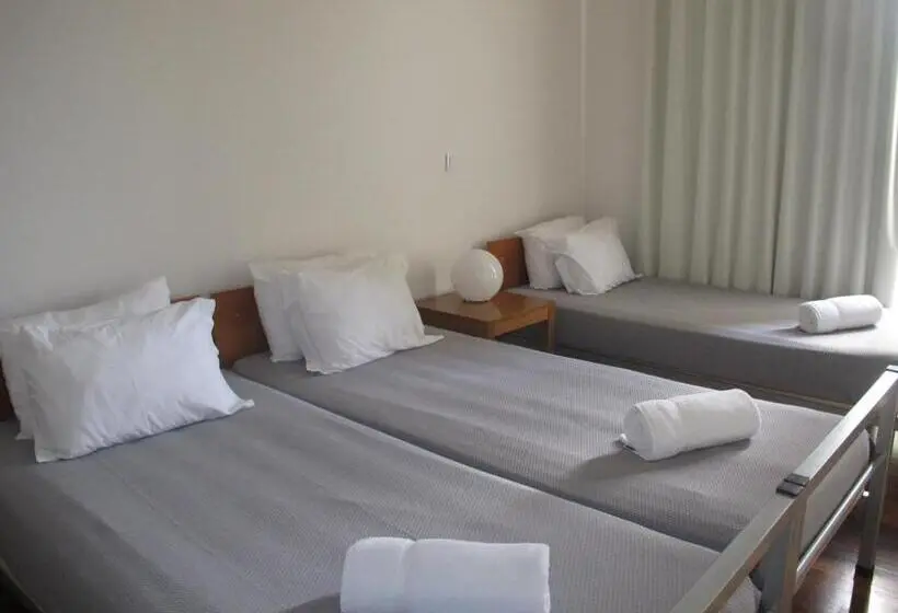 Standard Kolmen Hengen Huone, Azores Youth Hostels Sao Miguel