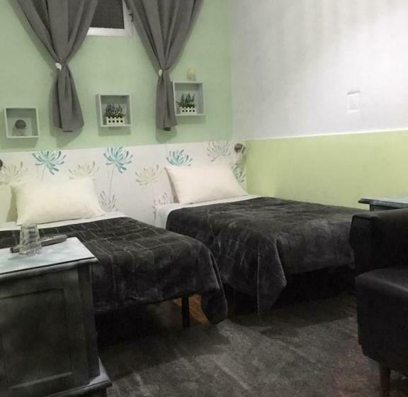 标准间, Abrigo Da Estrela