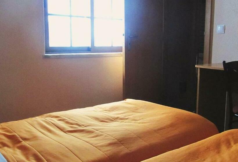 经济房, Abrigo Da Estrela