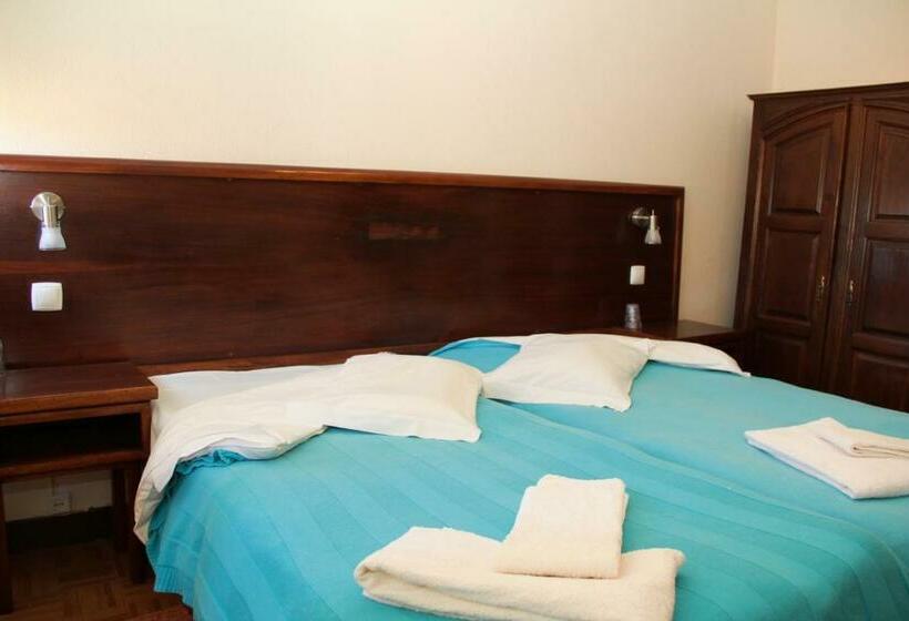 غرفة إقتصادية, Abrigo Da Estrela