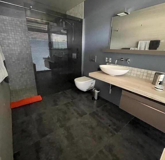 חדר סטנדרט נוף לאגם, Morat Gaste Zimmer