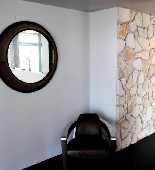 سوییت لوکس, Morat Gaste Zimmer