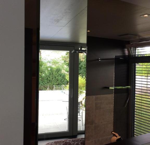 סוויטה דלוקס, Morat Gaste Zimmer