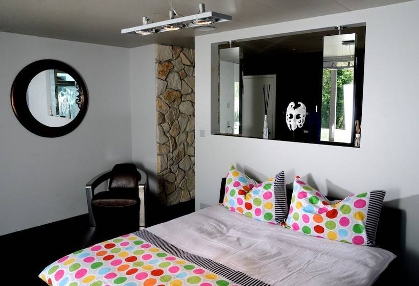 סוויטה דלוקס, Morat Gaste Zimmer