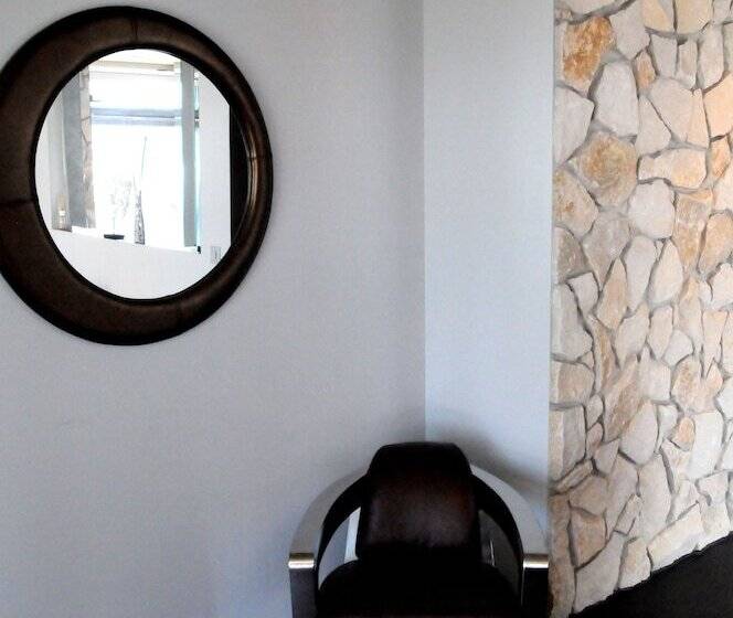 סוויטה דלוקס, Morat Gaste Zimmer