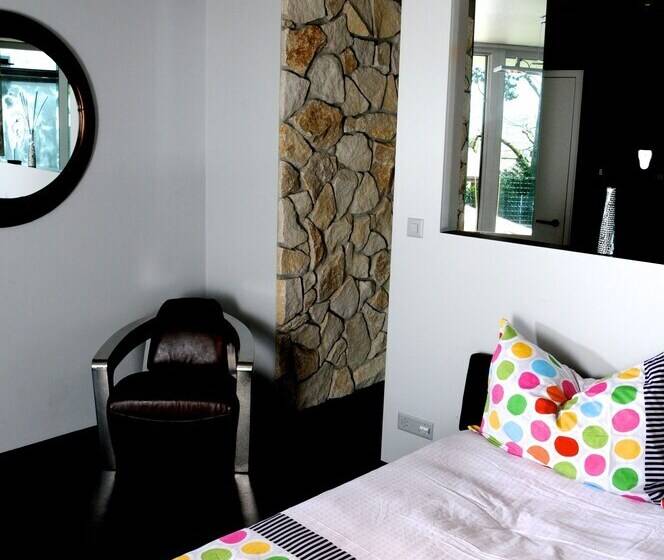 סוויטה דלוקס, Morat Gaste Zimmer