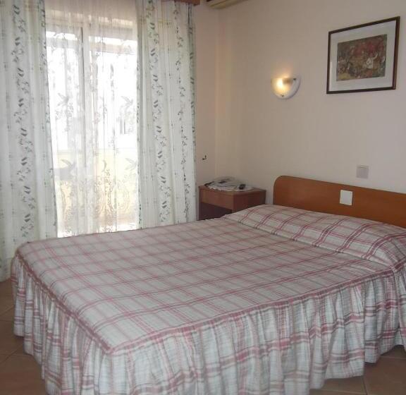 스탠다드 발코니 룸, Residencial Nosso Paraiso