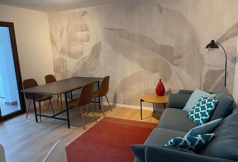 1 Bedroom Apartment Lake View, Residenza Bettina Bnb & Ferienwohnungen