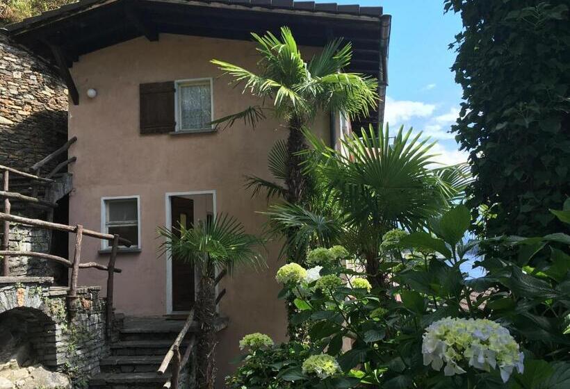1 Bedroom Apartment Lake View, Residenza Bettina Bnb & Ferienwohnungen