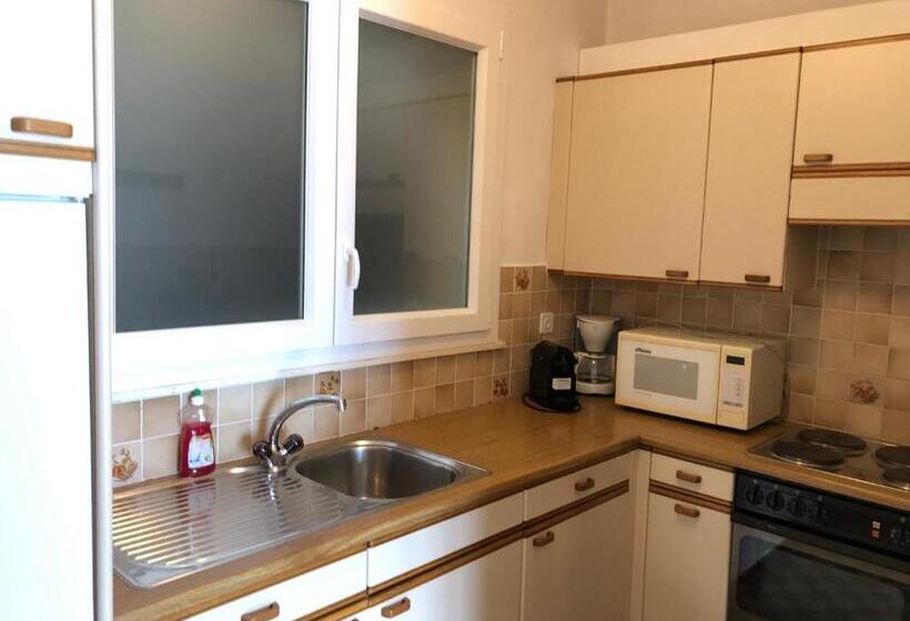 2 Bedrooms Apartment Lake View, Residenza Bettina Bnb & Ferienwohnungen