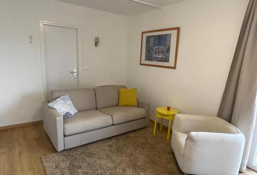 1 Bedroom Apartment Lake View, Residenza Bettina Bnb & Ferienwohnungen