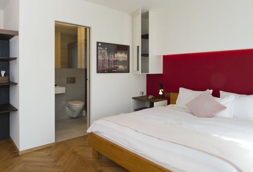 اتاق پریمیوم با بالکن, Boutique Hotel Ni Mo