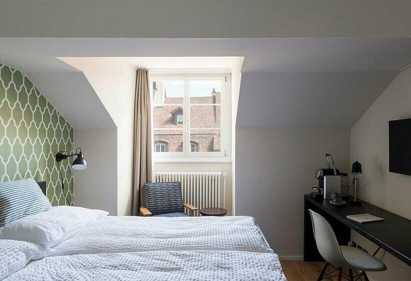 חדר סטנדרט, Adler Boutique