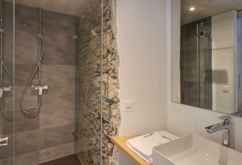 Номер Стандарт, Myverzasca Resort Ai Piee