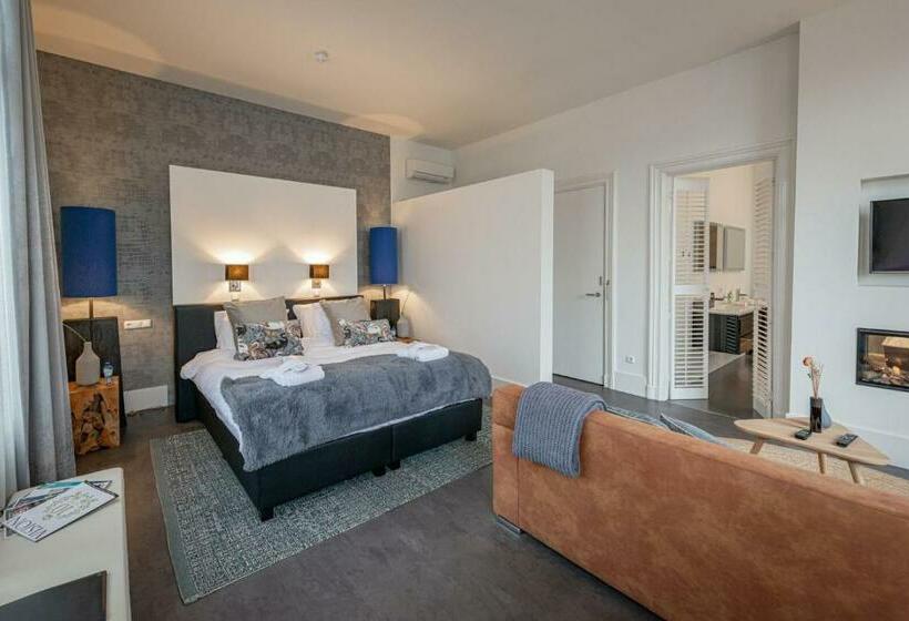 Люкс с Балконом, Bossche Suites Stationsweg