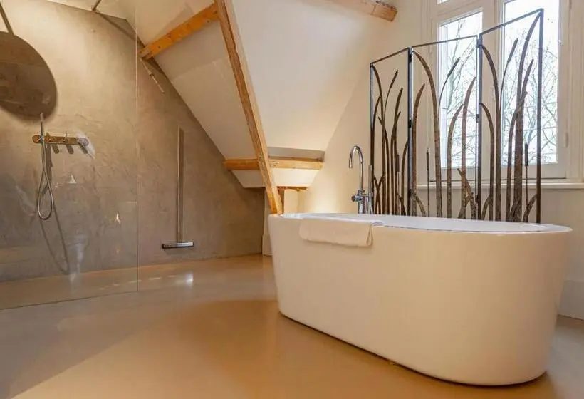 Sviitti Parveke, Bossche Suites Stationsweg