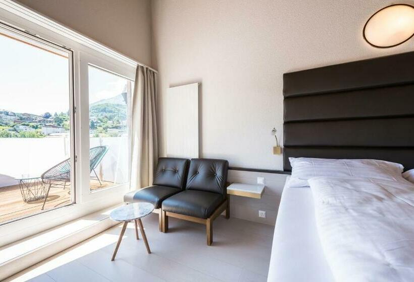 Номер Стандарт с Балконом, Boutique Hotel Riviera