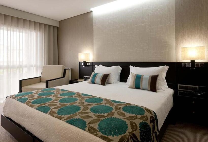 Номер Superior, Cardal