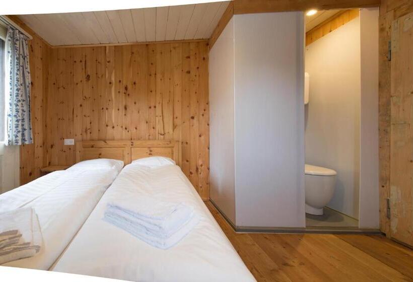 基本间, Chalet Speciale   Hostel